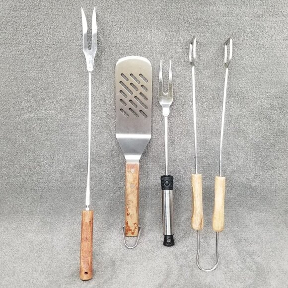 BBQ Grilling Tool Set of LOT 4 Metal Spatula Wood Handle Tongs 2 Tine Long Forks - Picture 1 of 16